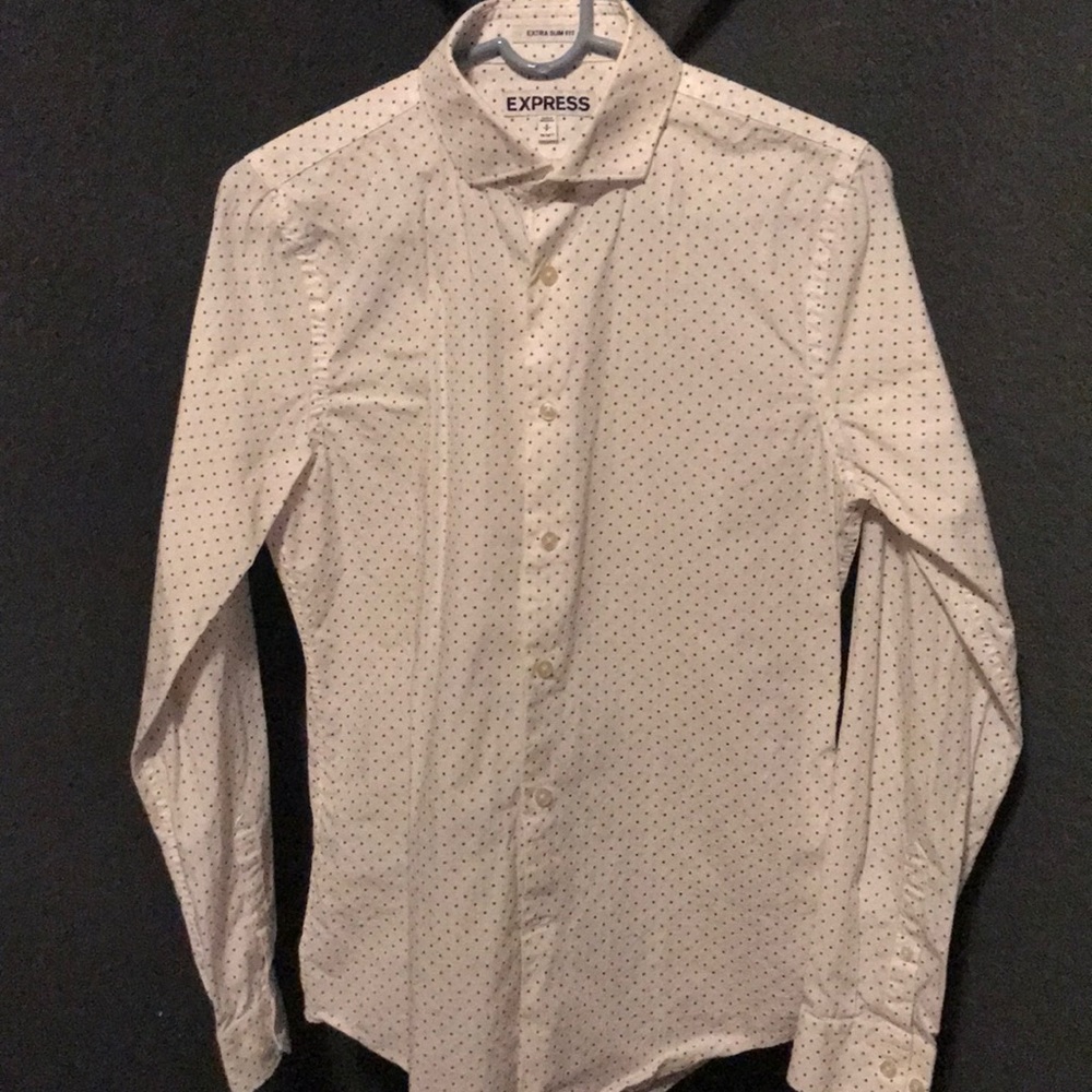 EXPRESS button up